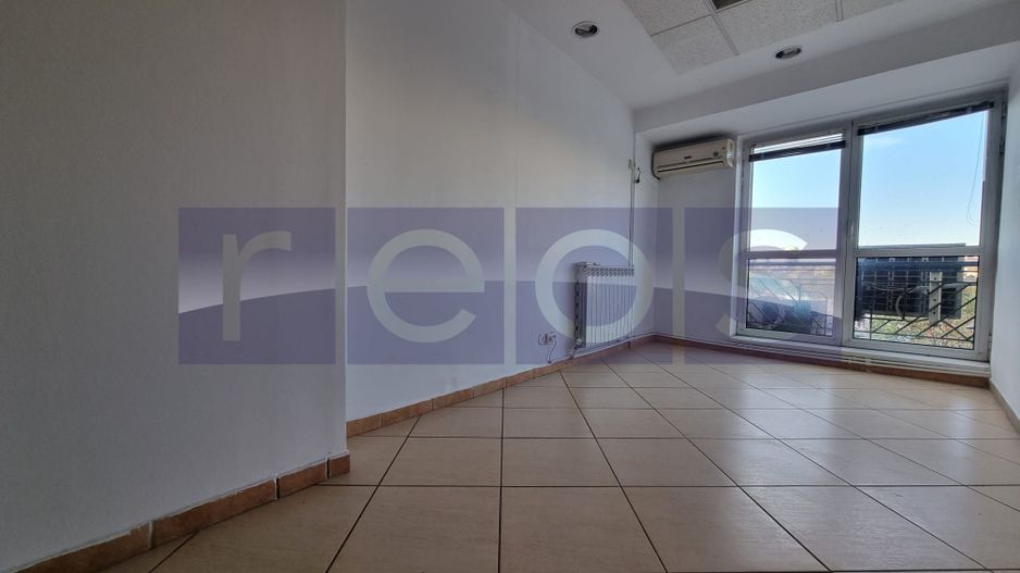 VANZARE SPATIU COMERCIAL | 15 CAMERE | ZONA UNIRII - Poză 31