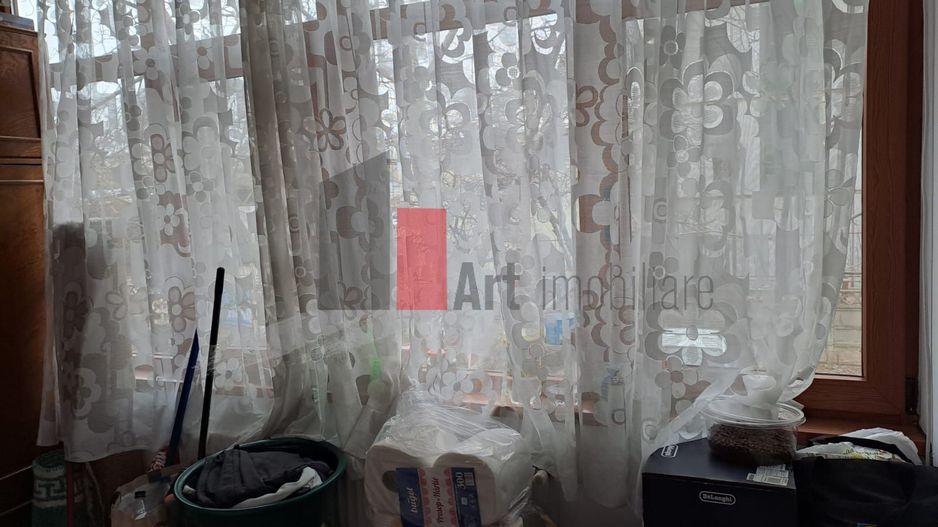 Vânzare apartament 2 camere cu centrală - Str. Progresului - Veseliei - Poză 3