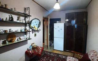 Apartament 3 camere, semidecomandat, central, Campina - Poză 7