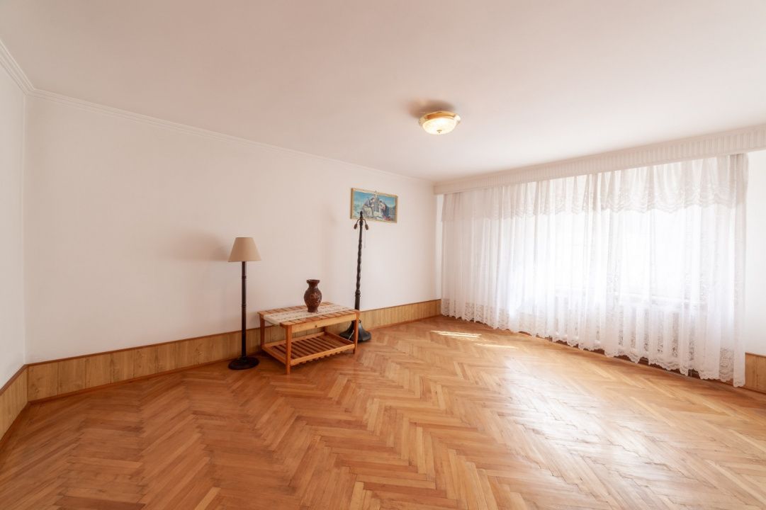 Casa Centrala Pitesti - Exercitiu, Strada Traian - Poză 9
