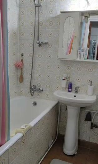 Apartament Centrala Boxa Metrou 1 Decembrie Bloc Reabilitat Termic - Poză 7