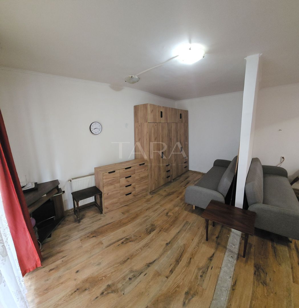 Apartament cu 2 camere, balcon închis, parter, Florești. - Poză 2