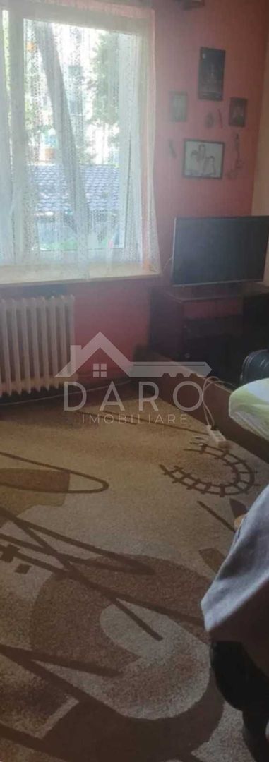 Vand apartament 3 cam., confort 1, decomandat, str Livezeni, Tg-Mureș - Poză 2