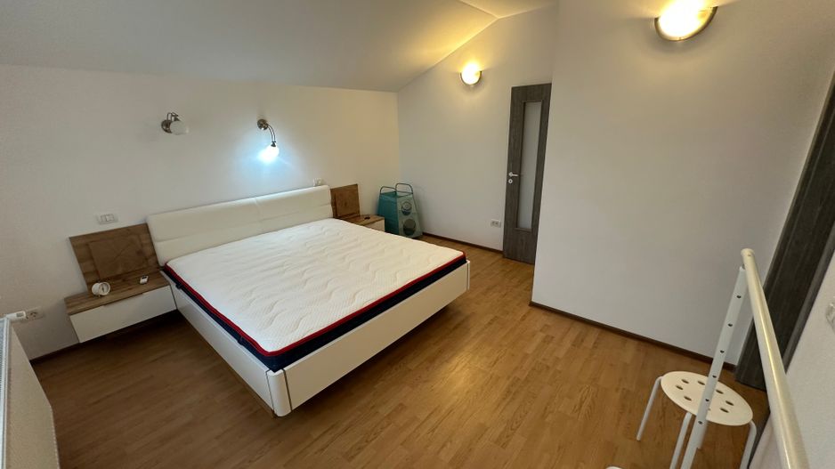 Casă / Vilă cu 4 camere de închiriat în zona Aradului - Poză 18