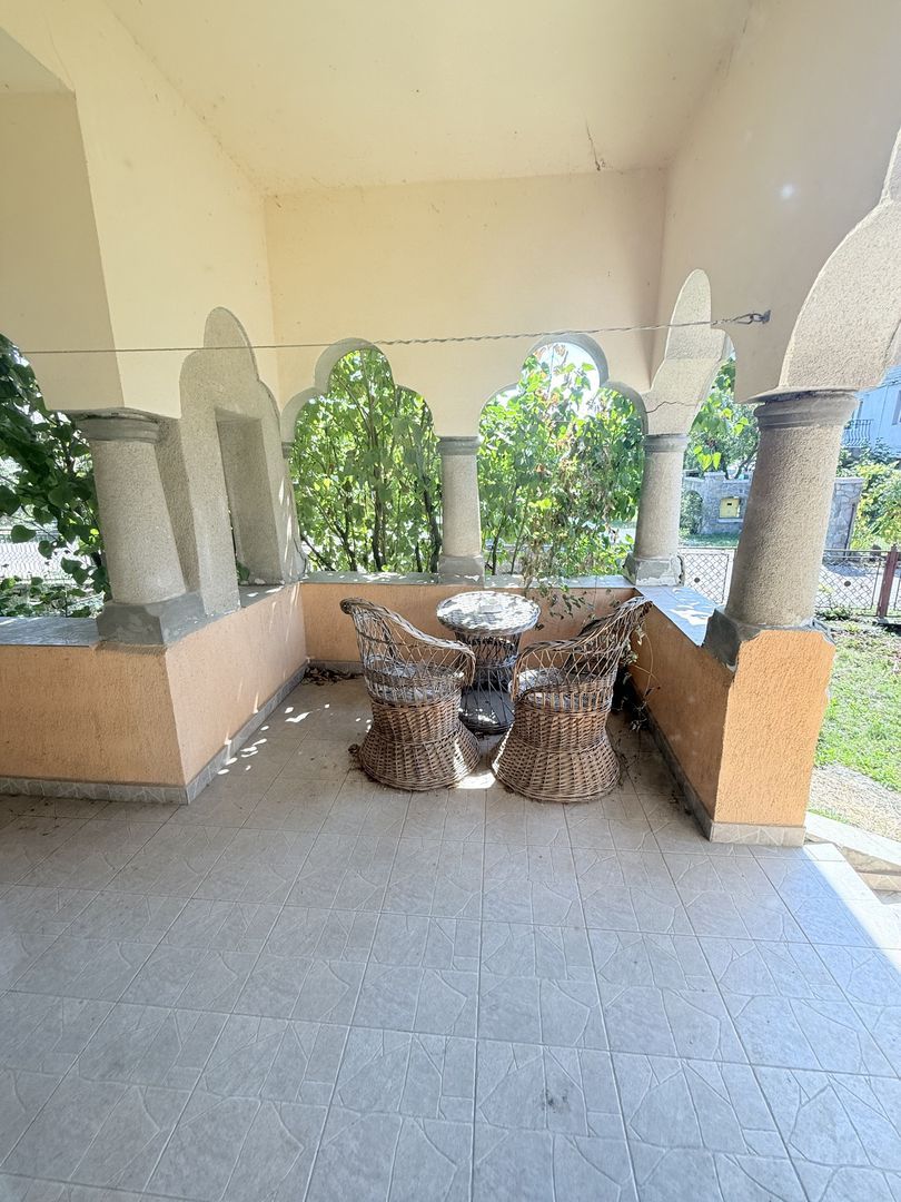 Casa interbelică cu arhitectură deosebită+Anexa și teren 1570 mp - Poză 24