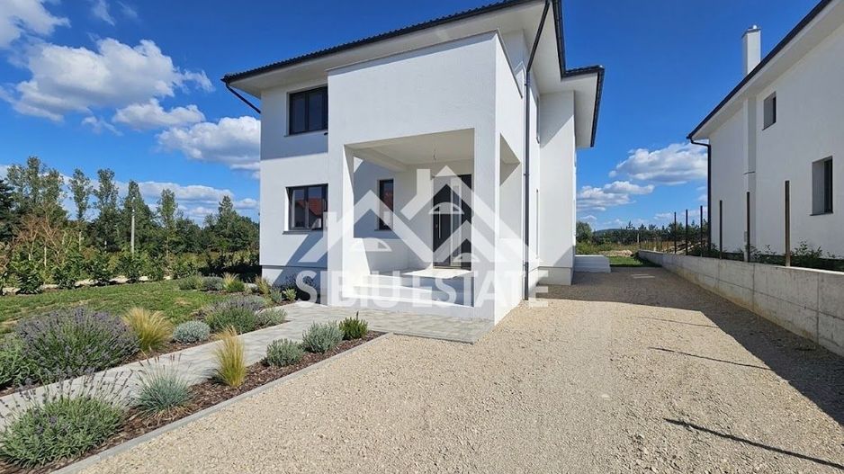 Casa noua Selimbar Sibiu - Poză 1