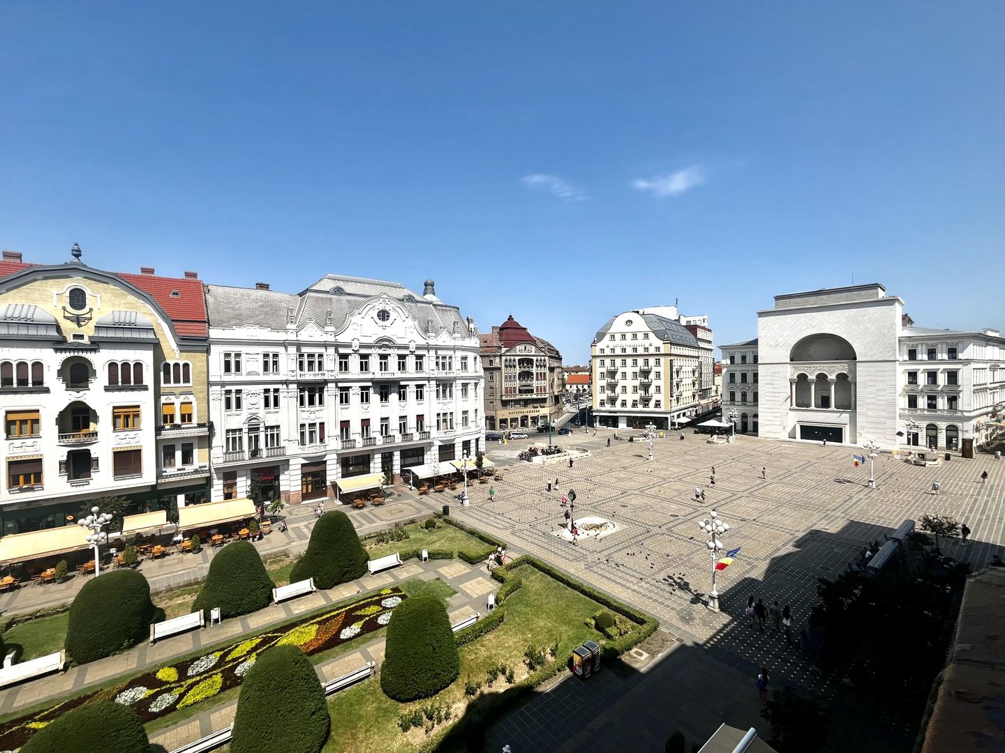 Apartament 2 camere, elegant, cu vedere si balcon, in Piața Victoriei - Poză 21