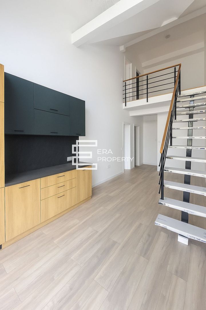 Apartament tip penthouse  partial mobilat , Intabulat,zona Cristian - Poză 4