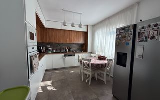 Casa P+E, 4 camere, teren generos de 621 mp – proprietate ideala - Poză 8