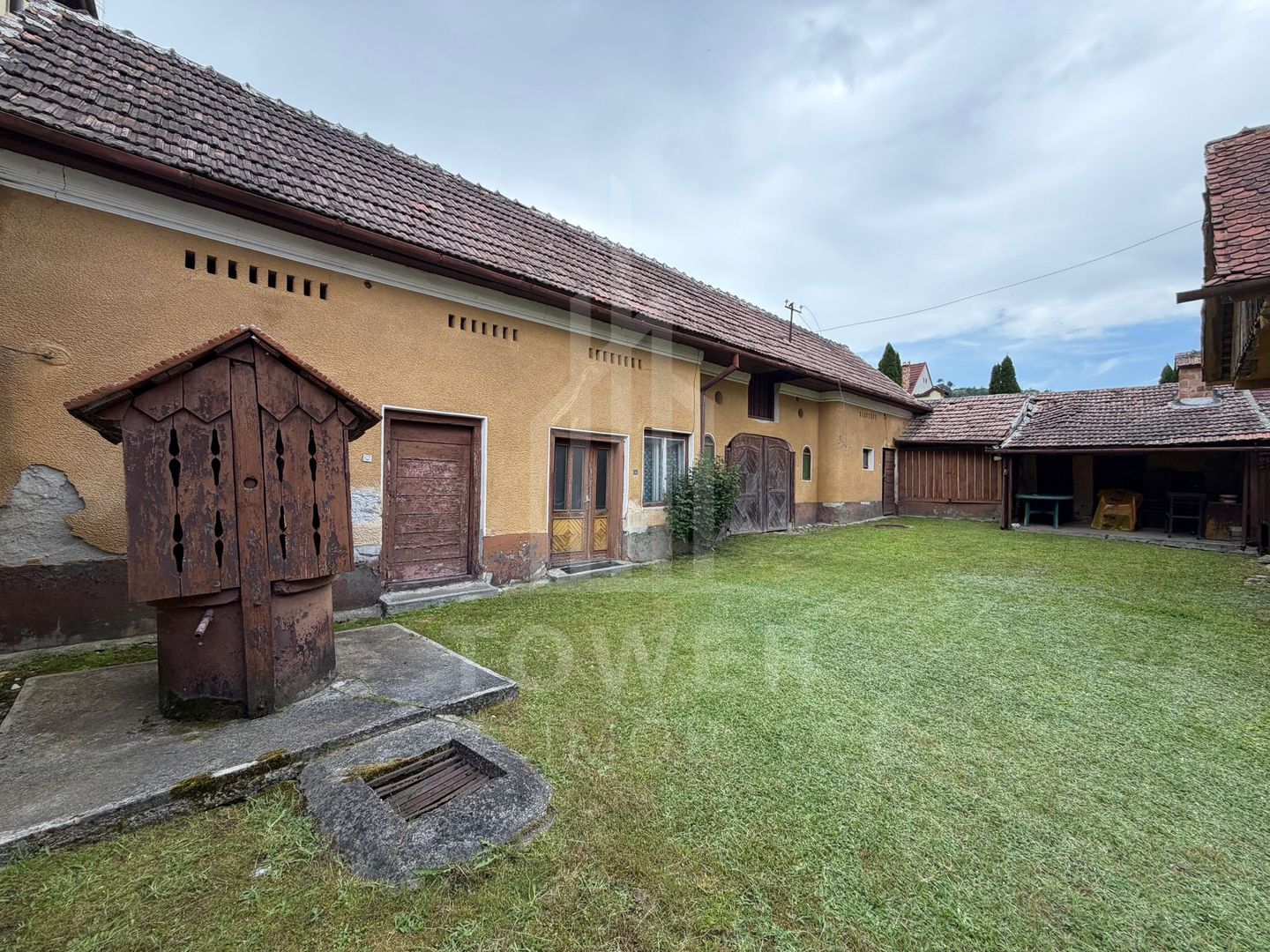 Casă rustică de vânzare în Tilișca, (Marginimea Sibiului) - Poză 23
