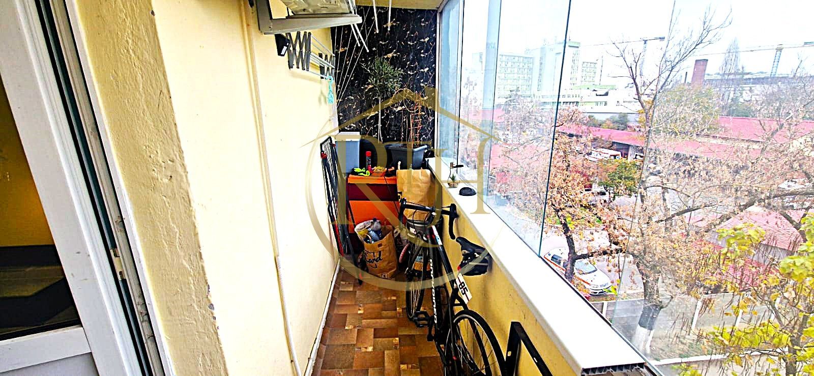 Vand apartament cu 4 camere in zona spitalul judetean,comision ,,0'' - Poză 20