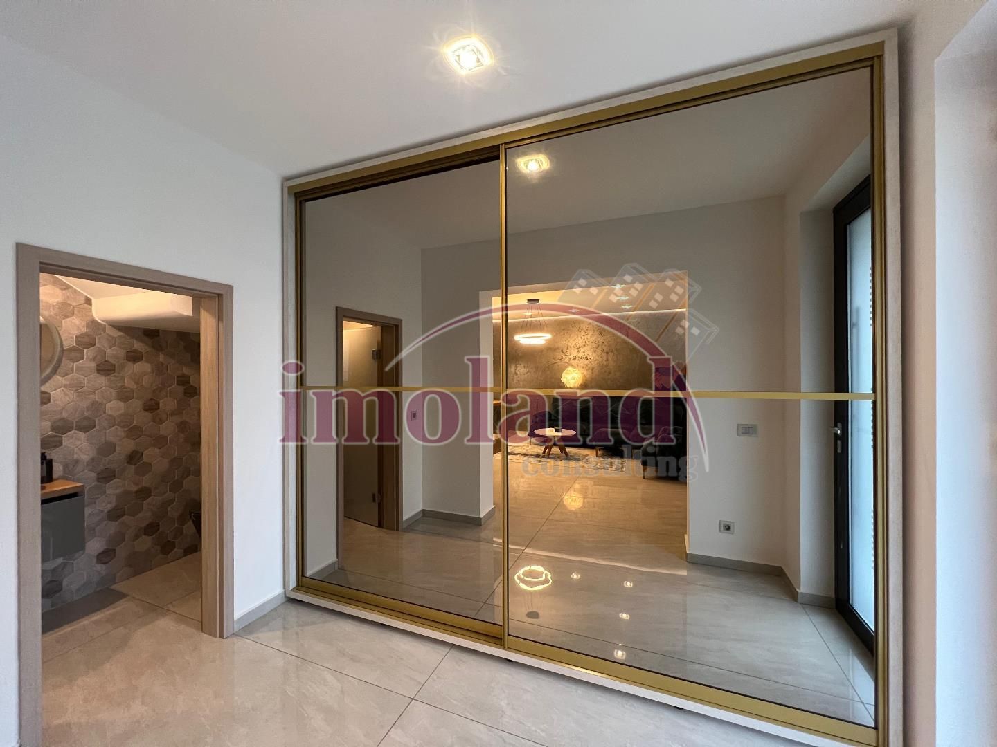 Inchiriere | vila | 4 camere&curte | mobilata&utilata | Iancu Nicolae-Pipera - Poză 8