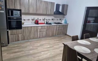 Casă de vânzare | Mobilată și utilată | Curte + Terasă | 210.000 € - Poză 5