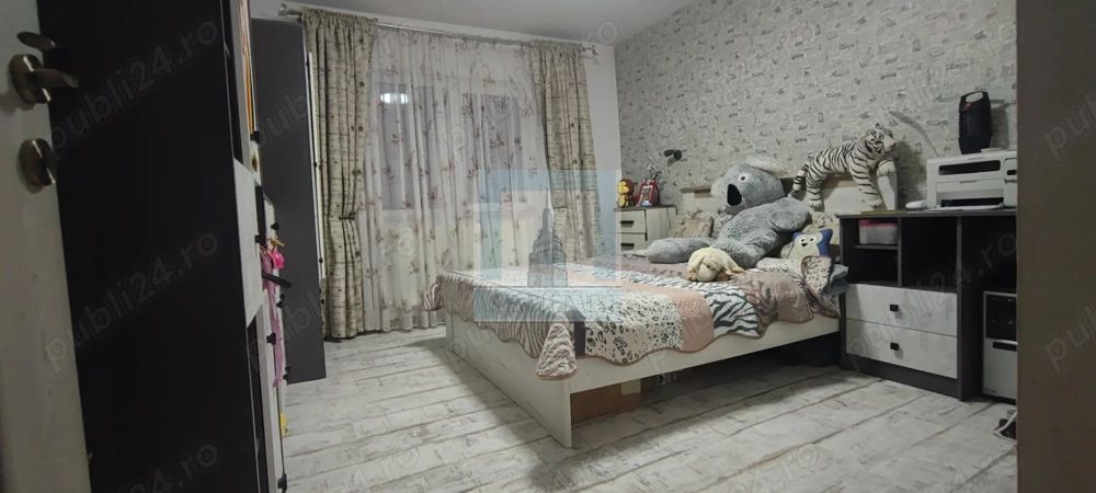 Apartament 3 camere mobilat/utilat - zona Uzina 2 - Poză 4
