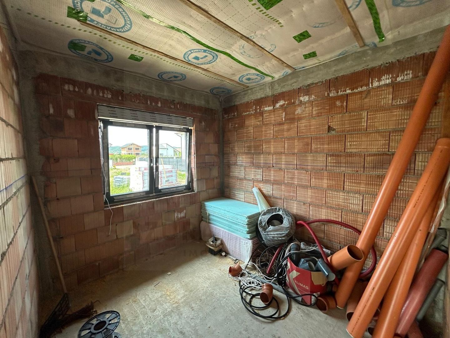 Casa premium pe un singur nivel 4 camere terasa pivnita Cristian - Poză 15