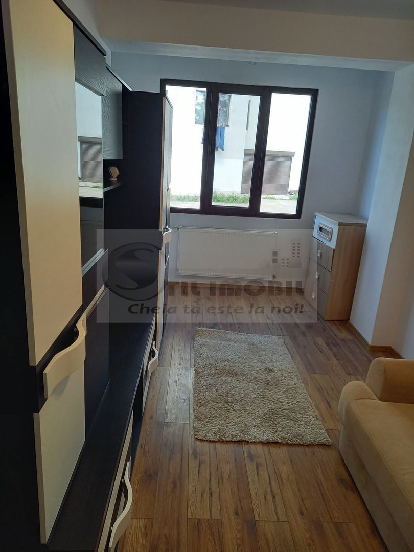 Apartament spatios cu 2 camere - zona Kaufland Tatarasi - 450€ - Poză 4