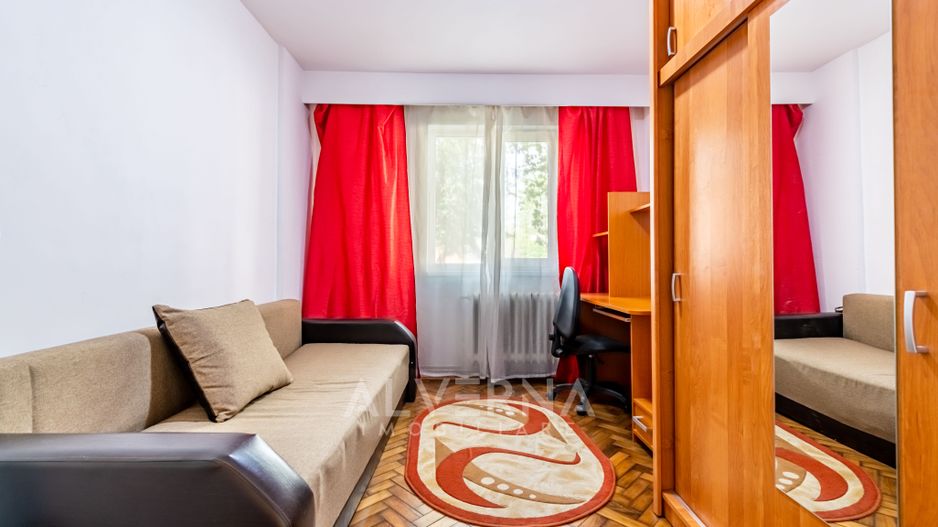 Apartament 3 camere | decomandat | 70mp + balcon | parcare | Manastur - Poză 4