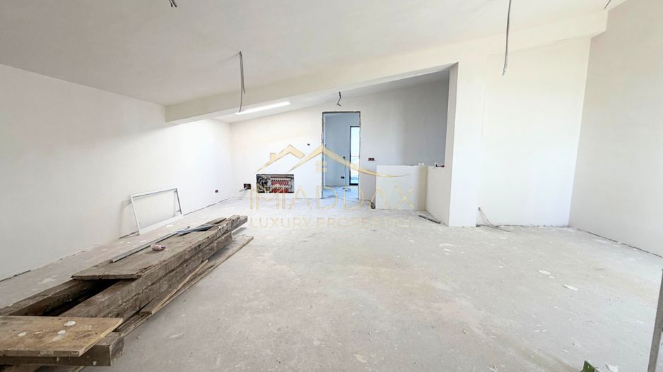 Vila cu 6 camere // 190mp // teren 300mp // Tunari - Poză 25