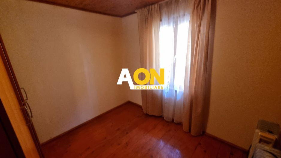 De vanzare casa P+M in stil rustic, 312 mp teren, Barabant - Poză 8