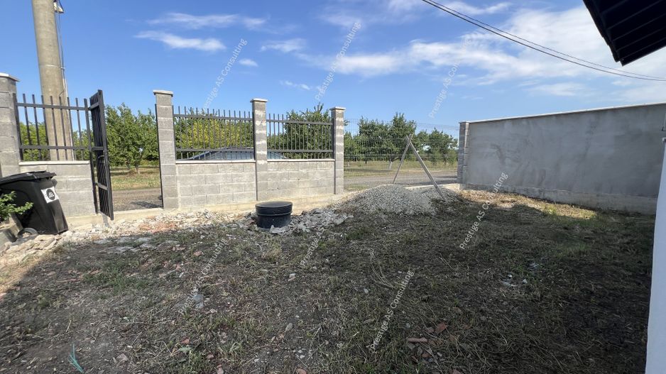 Duplex pe Parter | despartit prin Camera tehnica | Dumbravita - Poză 1