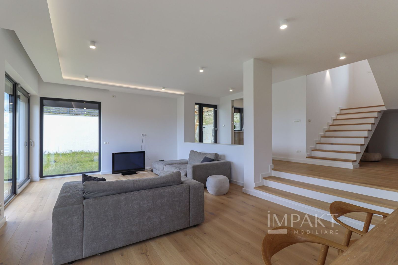 Casa individuala superba, amenajata in stil scandinav Dezmir COMISION 0% - Poză 8