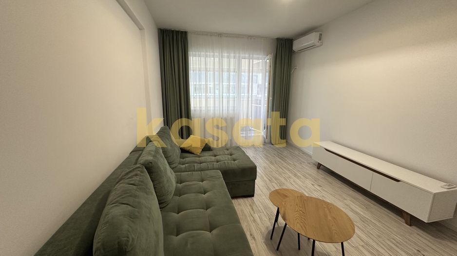 2 Camere 🏡 | Loc de parcare disponibil | Decomandat | Etaj 5/10 🏢 - Poză 1