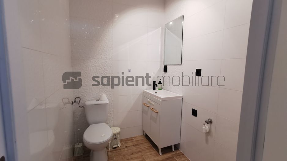 De închiriat apartament cu 3 camere, în Milano 5, Nufărul - Poză 8
