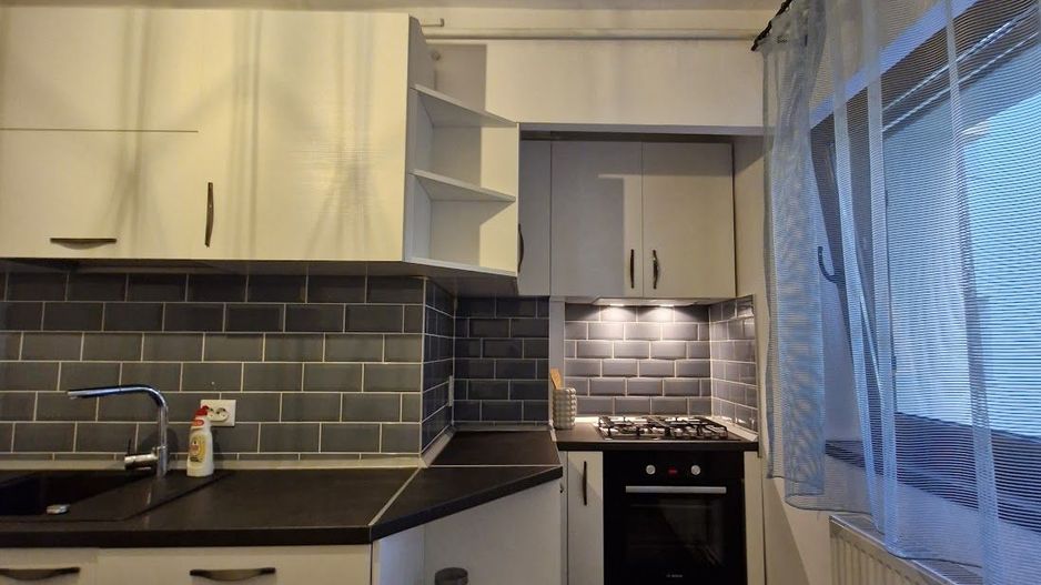 Apartament 3 camere  renovat in zona Lipovei - Poză 10