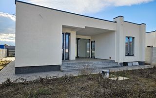 Casa individuala de vanzare, 4 camere, 2 bai, 448mp teren - Poză 2