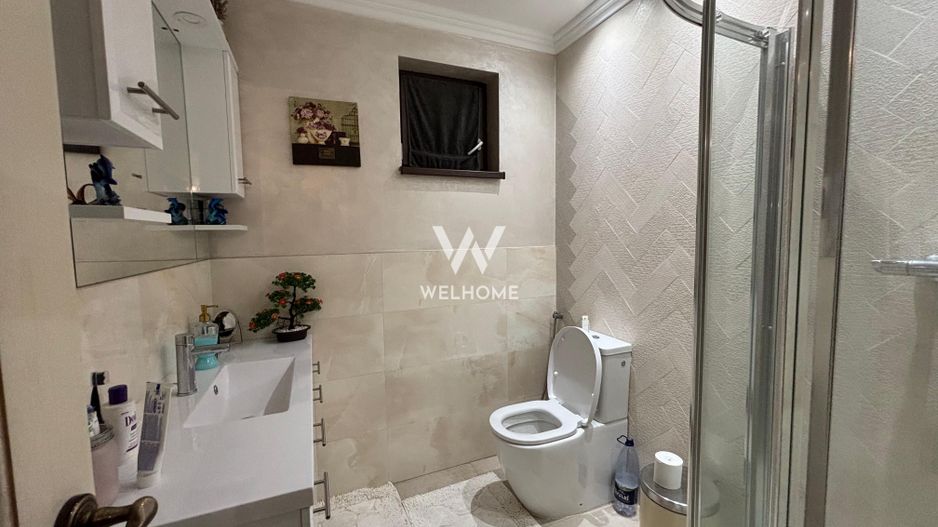 Casă amenajată de designer, garaj și pod locuibil - Șelimbăr - Poză 21