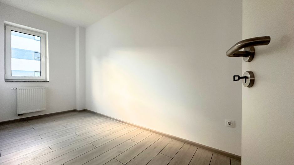 VÂNZARE APARTAMENT 2,5 CAMERE  NOU NELOCUIT - Poză 16