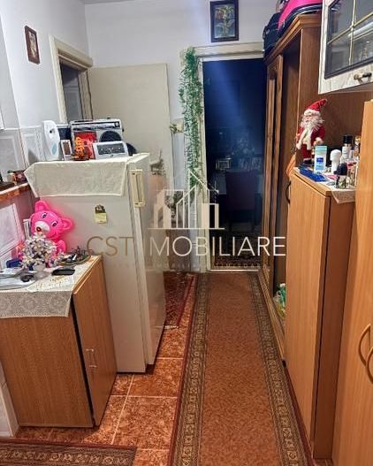 Apartament 2 camere decomandat Etaj 2 Zona Soarelui - Poză 3