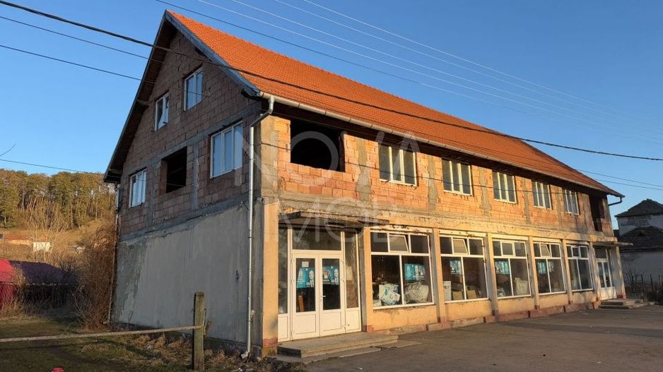 Magazin universal, Comuna Bradeni, Sibiu - Poză 1