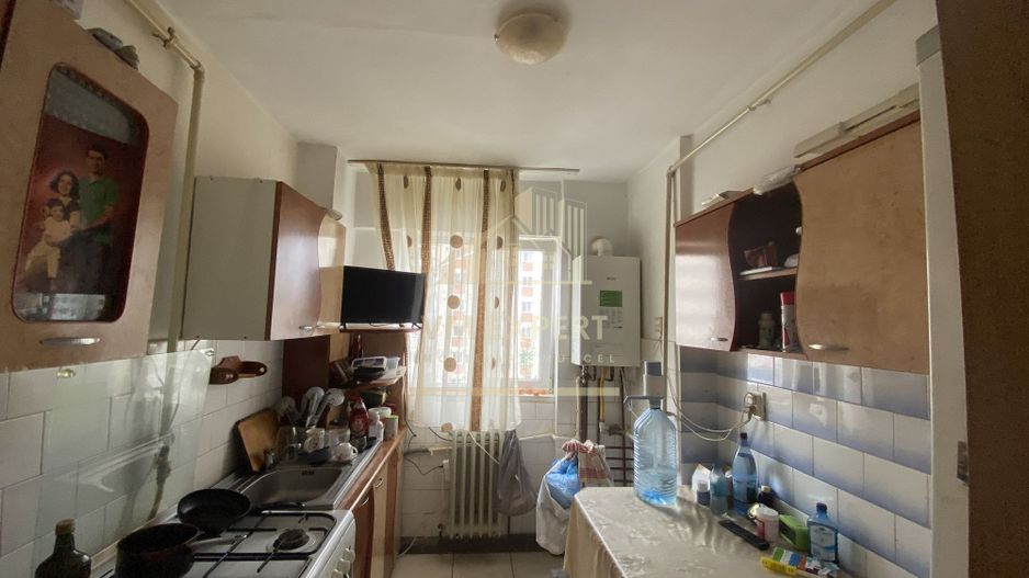 APARTAMENT 3 CAMERE, ETAJ 4, BLOC TURN. - Poză 8