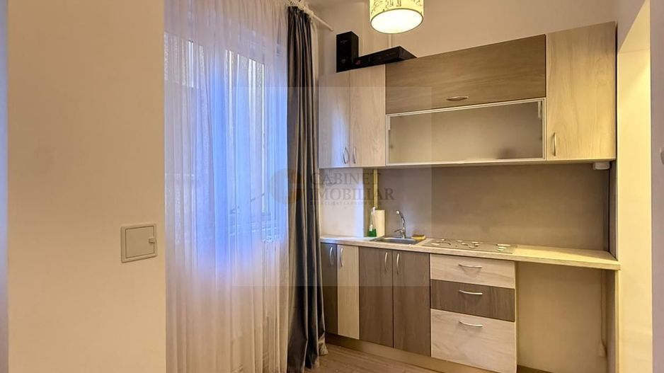 4 camere  | Etaj 1/6  | Calea Victoriei - | Partial mobilat si utilat - Poză 16