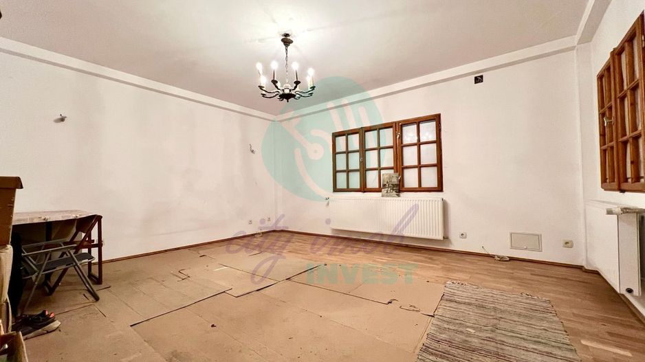 VILA cu potential de reamenajare- Teren 458 mp| - Poză 10