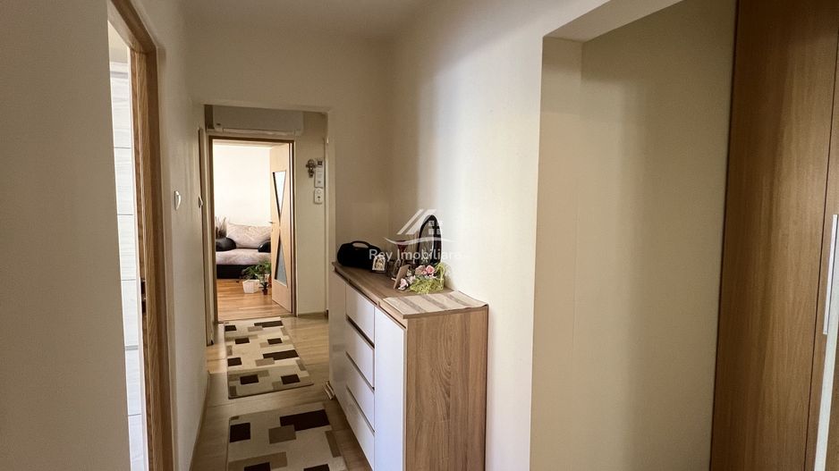 Zona Cireșica/Apartament 3 camere/2băi,balcon,logie,cămară,debara - Poză 6