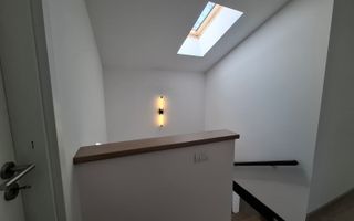 Apartament 4 Camere  in Vila , Centrala , Parcare , Totul Nou L352 - Poză 14