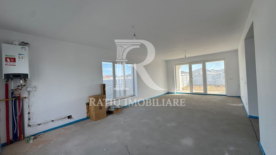 De Vanzare| Casa la alb cu 4 camere | Santandrei | 155.000  € - Poză 3