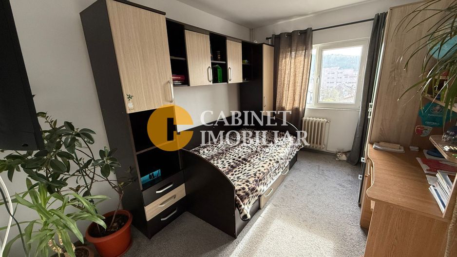 3 Camere Decomandat - 72mp- Mobilat/Utilat - Zona Frumoasa - Poză 3