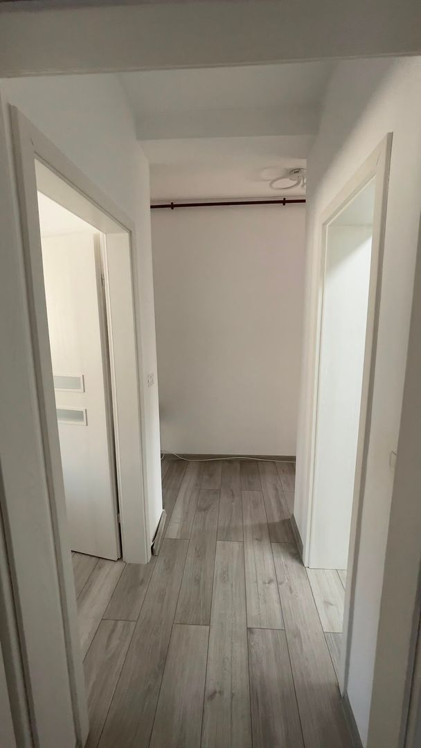 1 Cameră | Bloc nou | Centrală proprie | AC | Parcare | Balcon - Poză 11