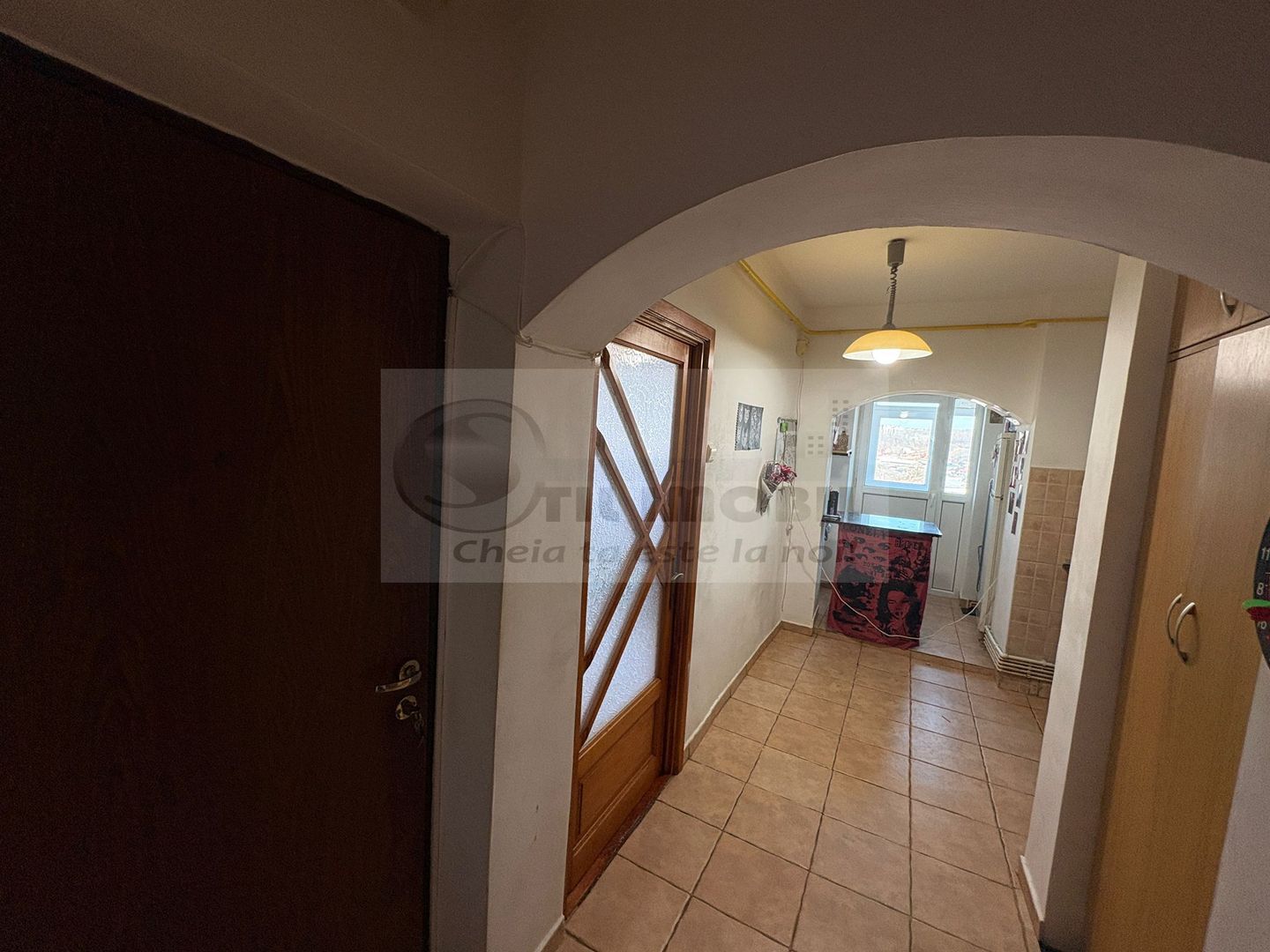 Apartament 1 camera decomandat, Bd. Independentei 350 euro - Poză 6