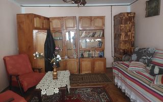 CASĂ 5 CAMERE\ OȚELU-ROȘU\ZONA CIREȘA \ COMISION 0% - Poză 3