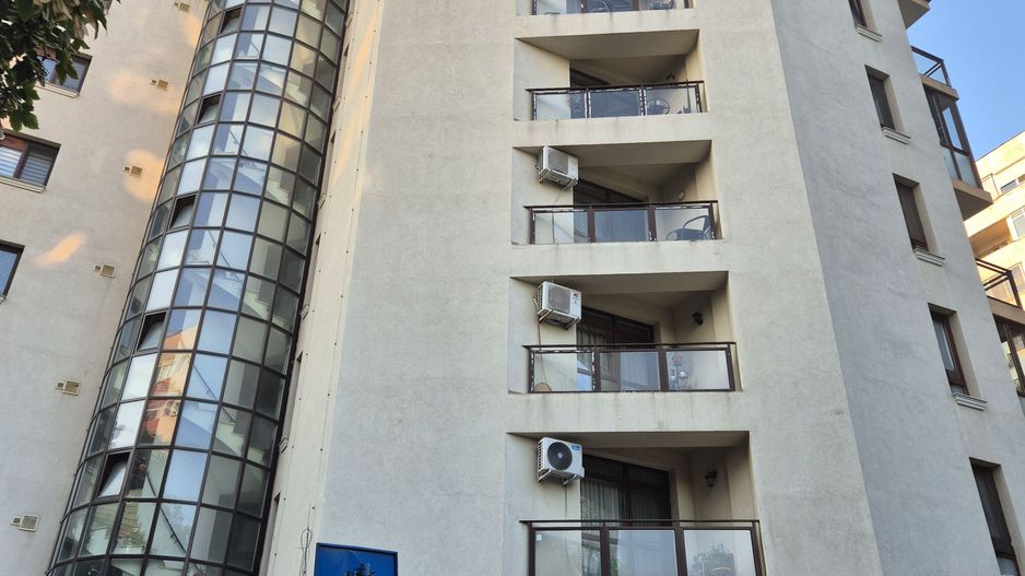 Penthouse 104,97 mp + 192,81 mp terase - piata Sudului - Poză 21