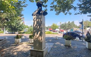 Garsoniera decomandata | Centrala proprie | 2 minute Metrou Brancovean - Poză 1