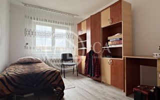 Apartament cu 3 camere de vanzare Str. Banatului Zona  Velenta, Oradea - Poză 3
