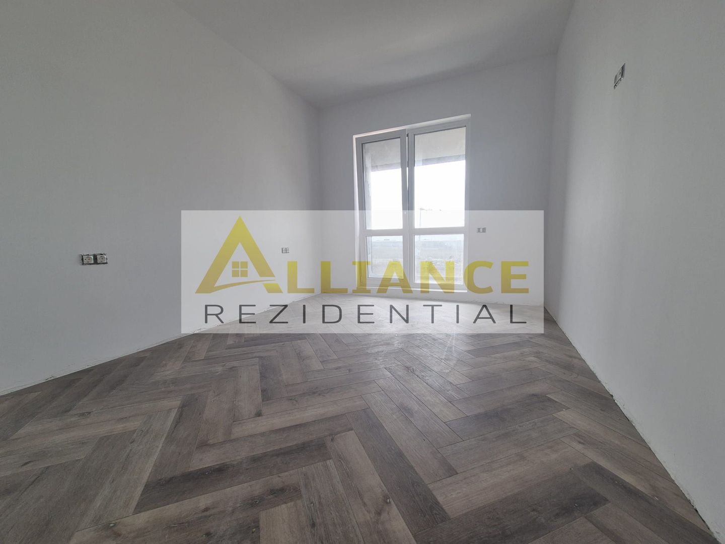 STUDIO PREMIUM DE VÂNZARE COMPLEX NOU, 5 MINUTE METROU BERCENI - Poză 16