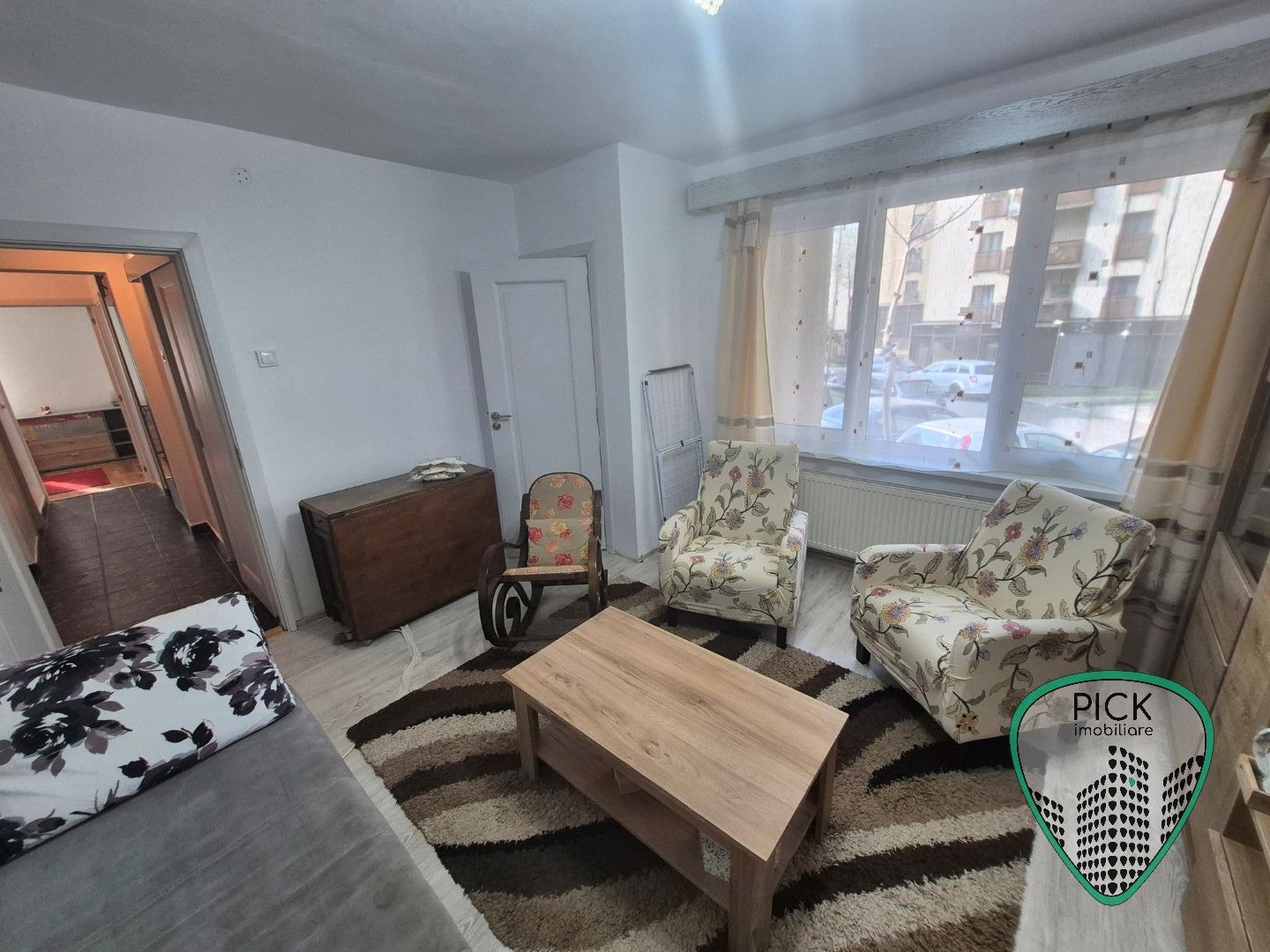 P 4226 - Apartament cu 3 camere în Târgu Mureș, Tudor, str, Transilvania - Poză 1