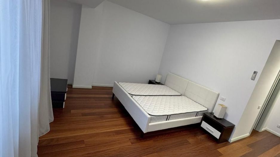 Eleganță Panoramică la Kiseleff – Apartament Luxos cu 3 Camere și Vederi Urbane - Poză 9