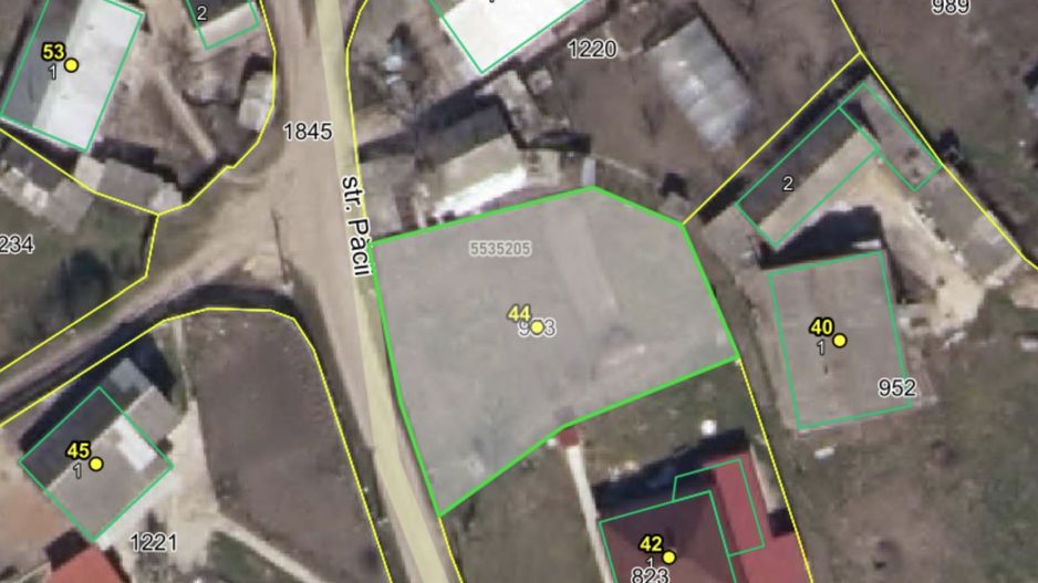 Teren pentru construcție în centrul satului Văsieni – 5,3 ari, locație excelentă - Poză 2